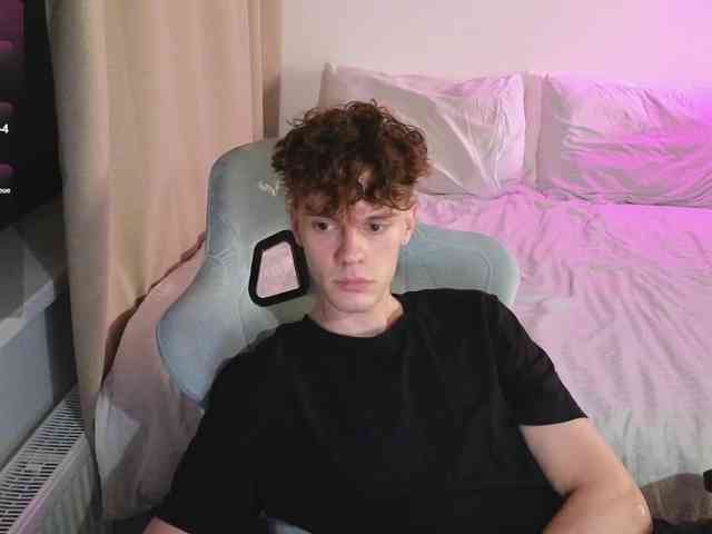CuteThomas Sex Cam Show
