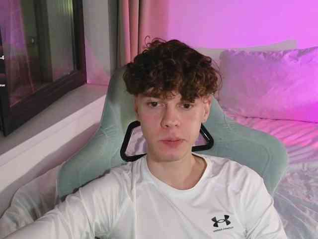 CuteThomas CuteThomas