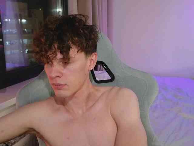 CuteThomas CuteThomas