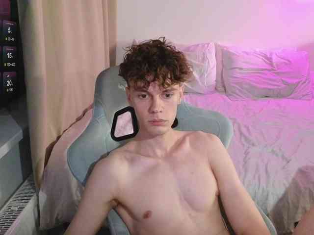 CuteThomas Sex Cam Show