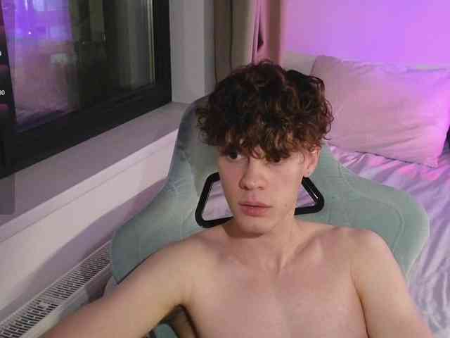 CuteThomas CuteThomas