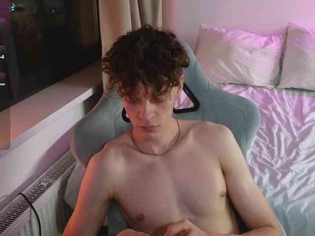 CuteThomas CuteThomas