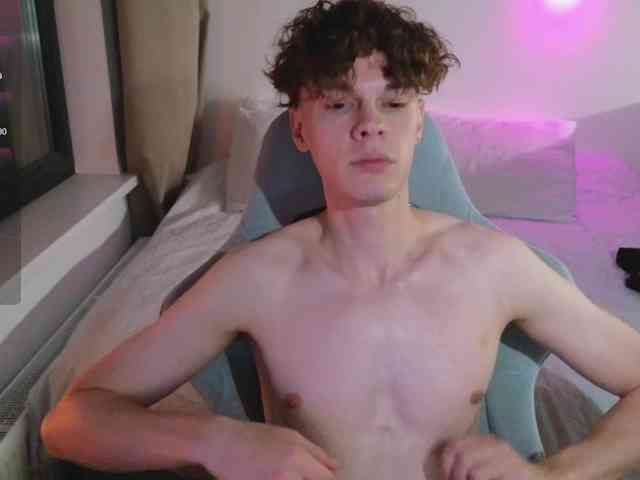 CuteThomas CuteThomas