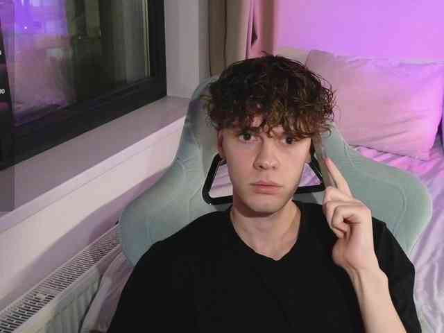 CuteThomas CuteThomas