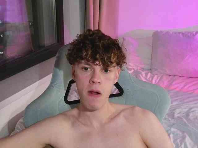 CuteThomas CuteThomas