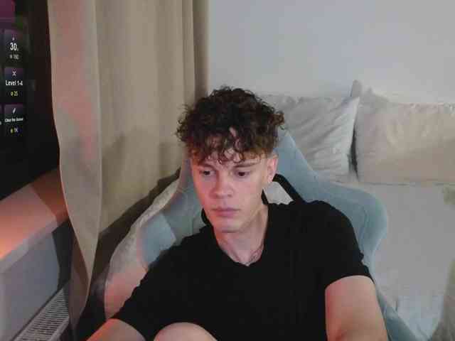 CuteThomas Sex Cam Show