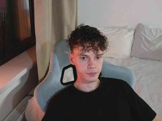 CuteThomas Sex Cam Show