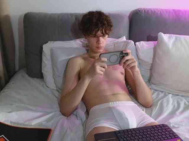 CuteThomas