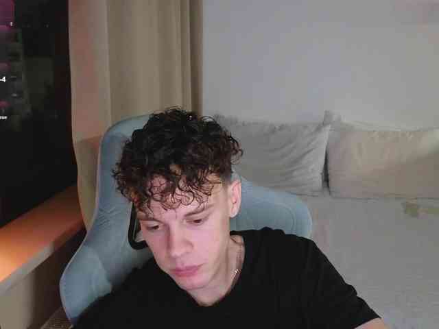 CuteThomas Sex Cam Show