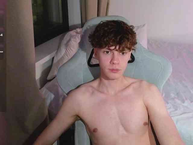 CuteThomas CuteThomas