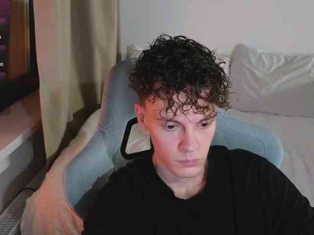 CuteThomas Sex Cam Show