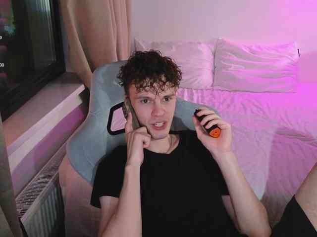 CuteThomas CuteThomas
