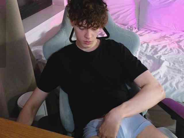 CuteThomas