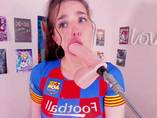Alicebonam live cam on BongaCams