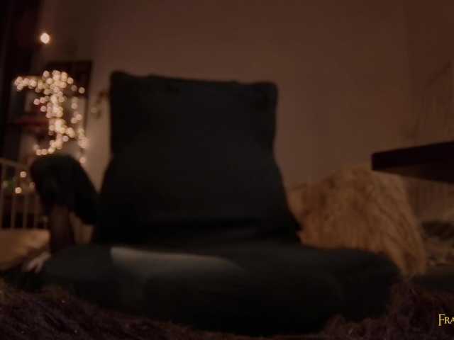 RadioFeet live cam on BongaCams