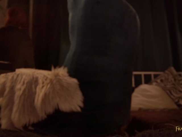 RadioFeet Live Cam on BongaCams