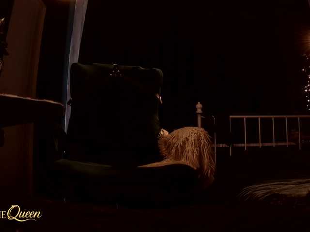 RadioFeet's BongaCams show and profile