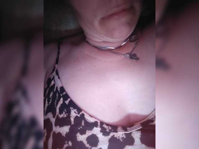 MissieLorrie live cam on BongaCams