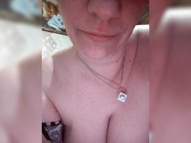 MissieLorrie's BongaCams show and profile