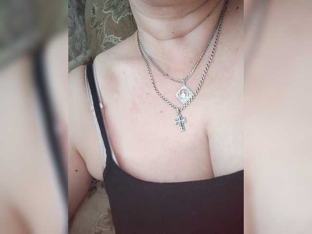 MissieLorrie live cam on BongaCams
