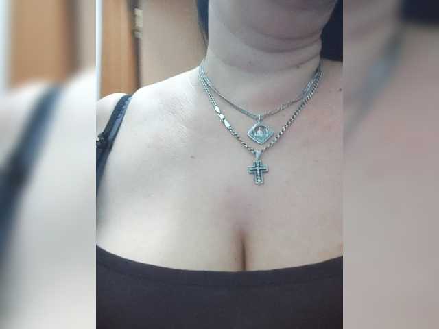 MissieLorrie live cam on BongaCams