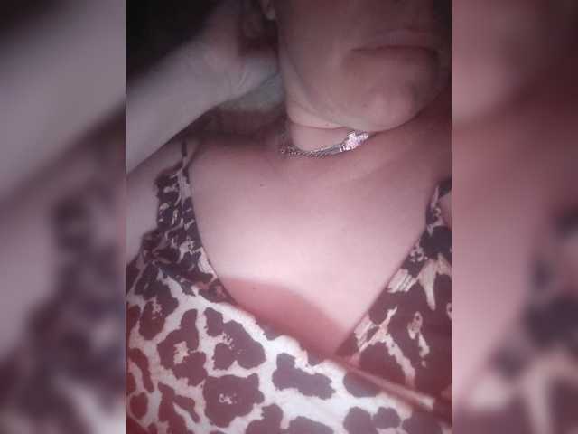 MissieLorrie live cam on BongaCams