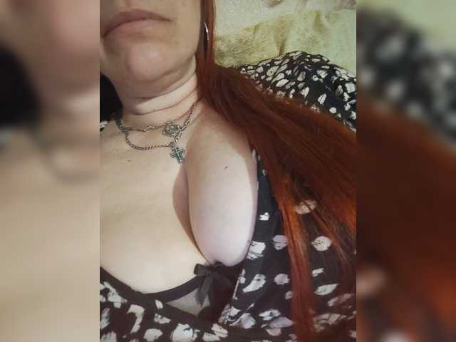 MissieLorrie live cam on BongaCams