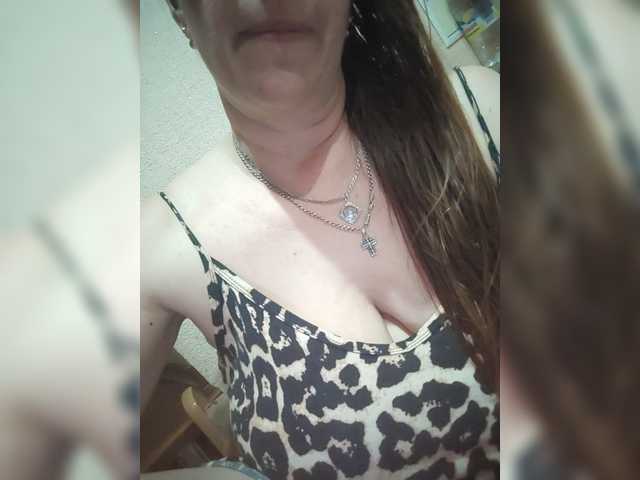 MissieLorrie live cam on BongaCams