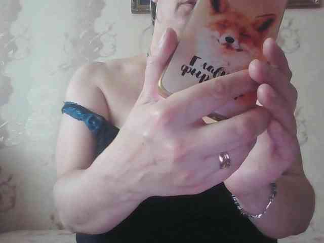 MissieLorrie webcam
