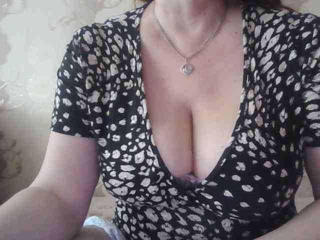 MissieLorrie webcam
