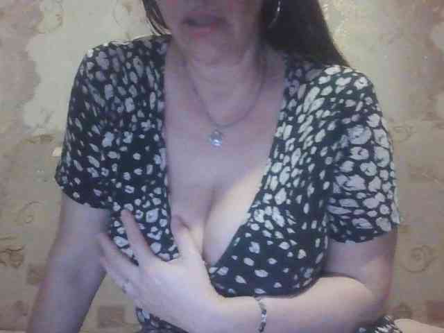 MissieLorrie webcam