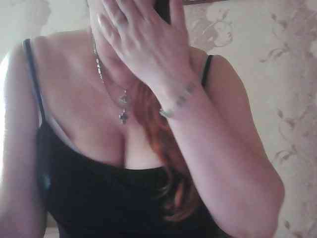 MissieLorrie webcam