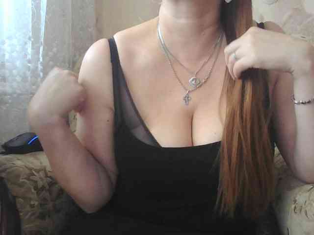 MissieLorrie webcam