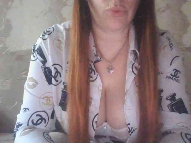 MissieLorrie webcam