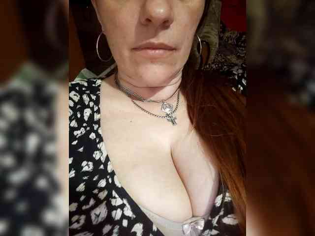MissieLorrie webcam