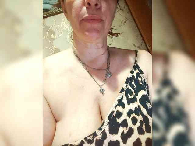 MissieLorrie webcam