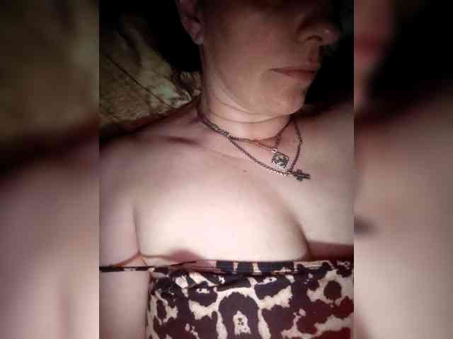 MissieLorrie webcam