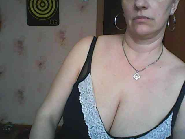 MissieLorrie webcam