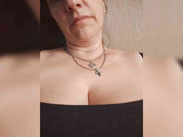 MissieLorrie webcam
