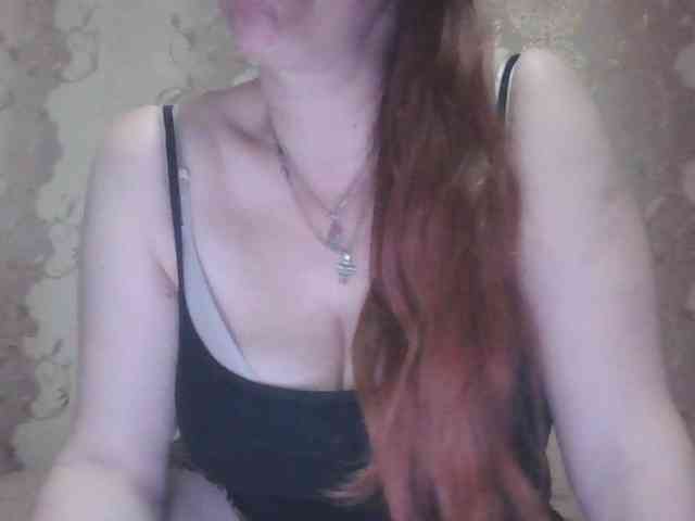 MissieLorrie webcam