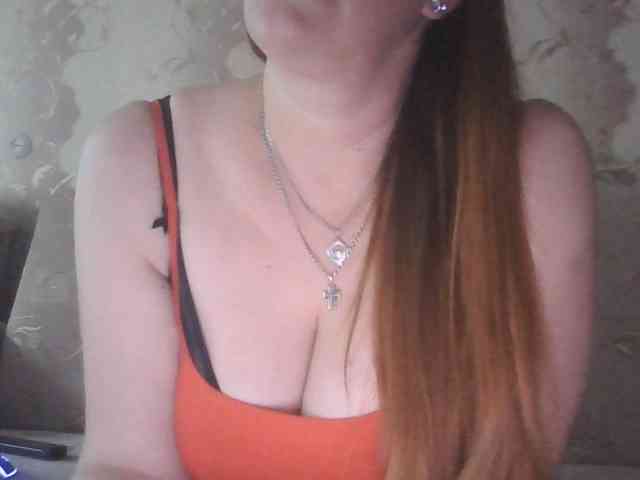 MissieLorrie webcam
