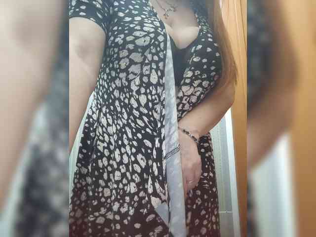 MissieLorrie webcam
