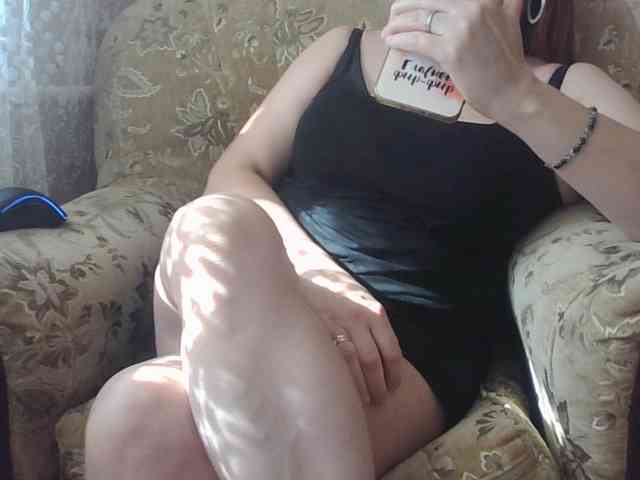 MissieLorrie webcam