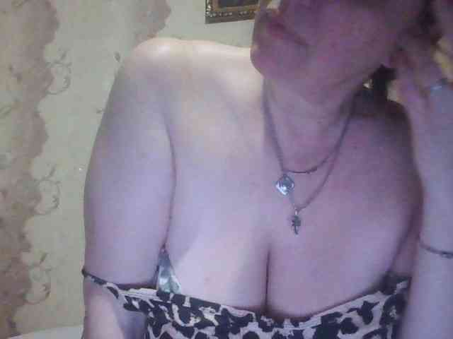 MissieLorrie webcam