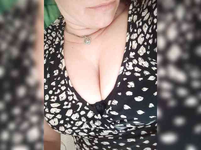 MissieLorrie webcam