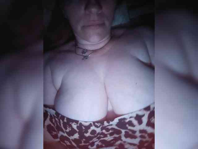 MissieLorrie webcam