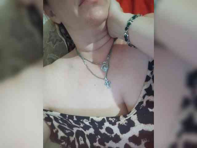 MissieLorrie webcam