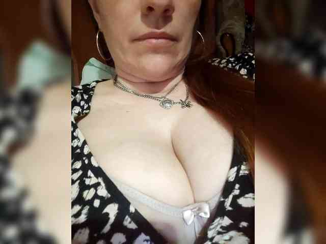 MissieLorrie webcam