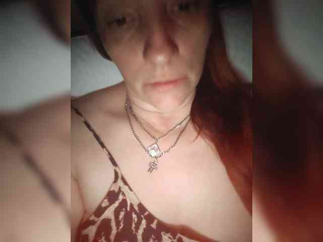 MissieLorrie webcam