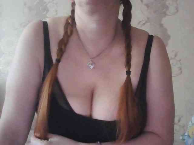 MissieLorrie webcam